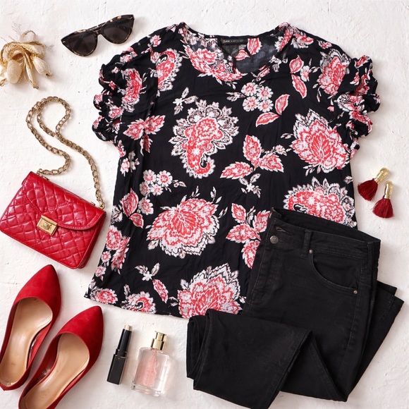 Lane Bryant Tops - Lane Bryant Floral Blouse Size 20 Black Red White Paisley Short Sleeve Top